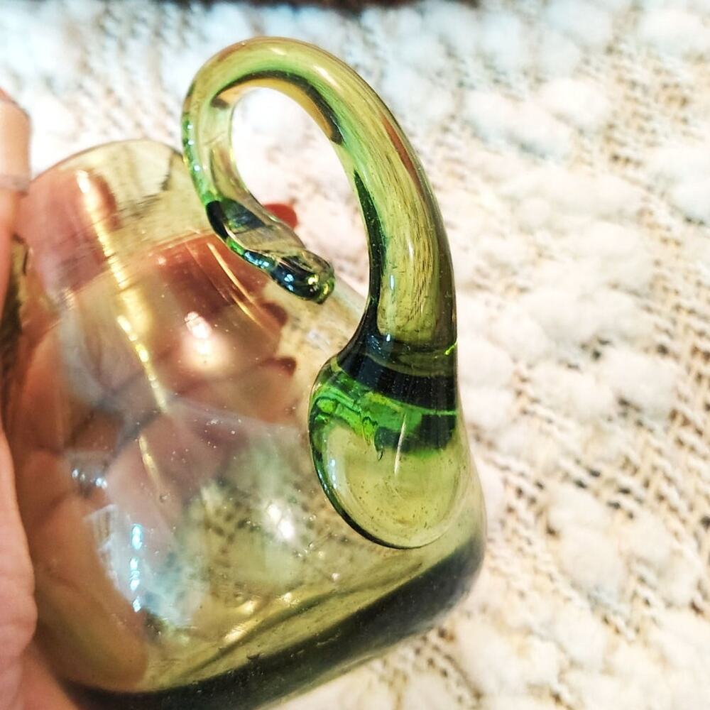 Vintage Hand Blown Glass Mini Pitchers Creamer Green Decor - Picture 6 of 9